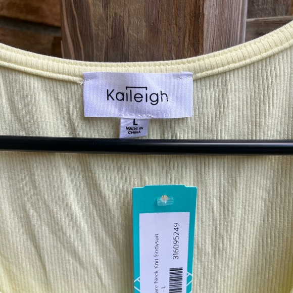 Kaileigh Soft Yellow Scoop Neck Bodysuit - Picture 2 of 4
